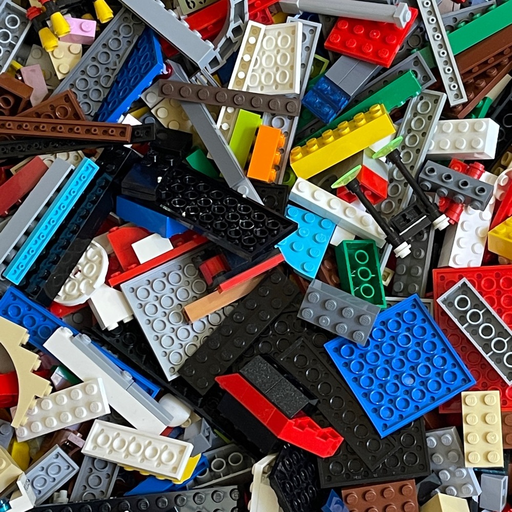 LEGO 5 Pounds of Bulk Lego Lots of Variety